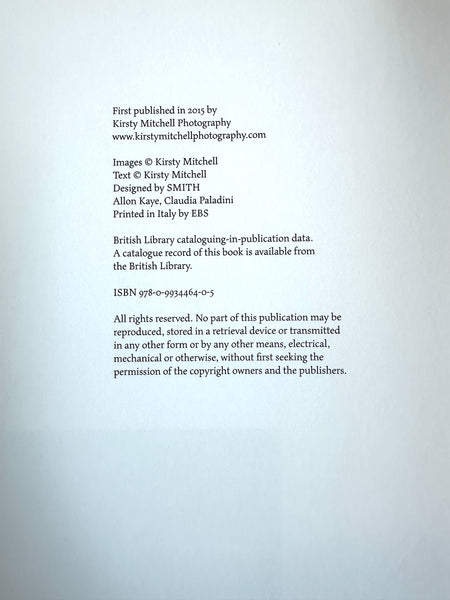 WONDERLAND BY KIRSTY MITCHELL SIGNED 1ST EDITION 1ST PRINTING LIMITED EDITION