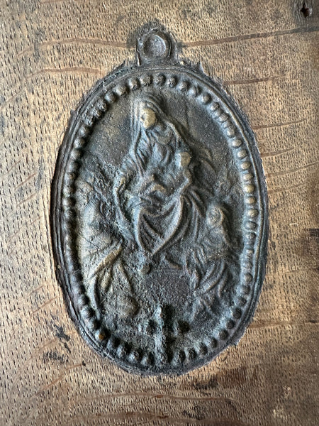 JAPANESE CAST BRONZE FUMI-E VIRGIN MARY “OUTLAW CHRISTIAN” ICON - arustocracy