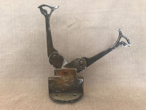 Terminator Salvation Movie Skynet T-800 Claw Tool Screen Used Prop COA - arustocracy
