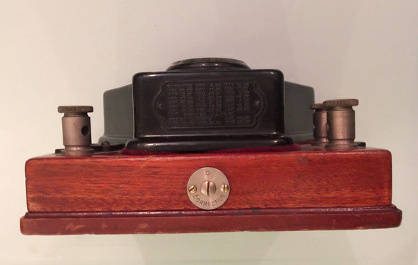 C.1899 WESTON MODEL 1 DIRECT CURRENT MILLIAMMETER OAK CASE BEVELED GLASS WINDOW - arustocracy