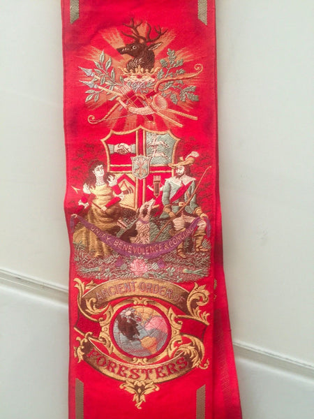 ANTIQUE SILK JACQUARD EMBROIDERED ORDER OF FORESTERS SILK SASH STEVENS GRAPH - arustocracy