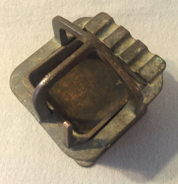 VINTAGE SALESMAN SAMPLE ASHTRAY CONSTRUCTION SCOOP DIRT SCRAPER TILTS BRONZE - arustocracy