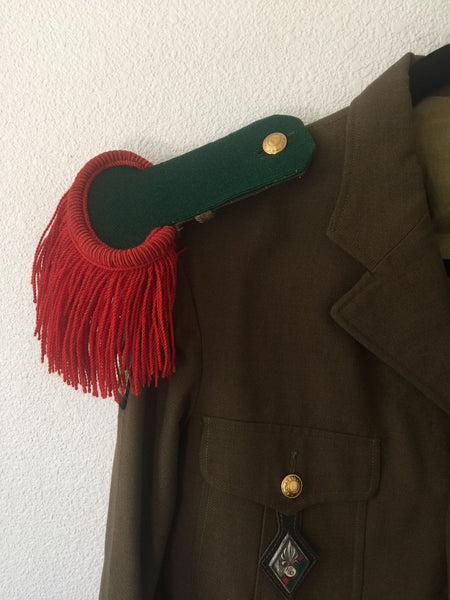 FRENCH FOREIGN LEGION PARADE DRESS UNIFORM JACKET TUNIC WITH EPAULETTES 1964 - arustocracy