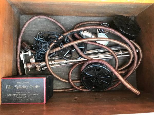 Rare 1930 Kodascope Model B Early 16mm Library Projector With Art Deco Cabinet and Manuals - arustocracy