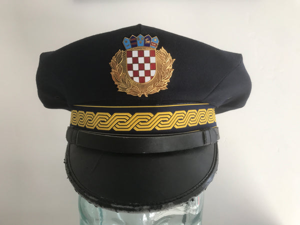 OBSOLETE VINTAGE CROATIA POLICE UNIFORM CAP WITH ENAMEL BADGE