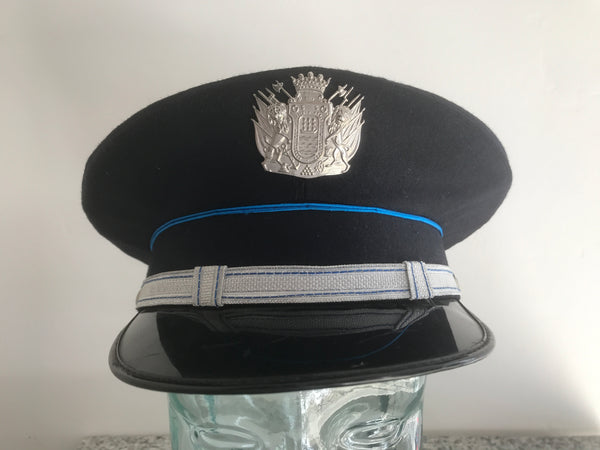 OBSOLETE SAN SEBASTIAN SPAIN POLICE UNIFORM HAT WITH BADGE