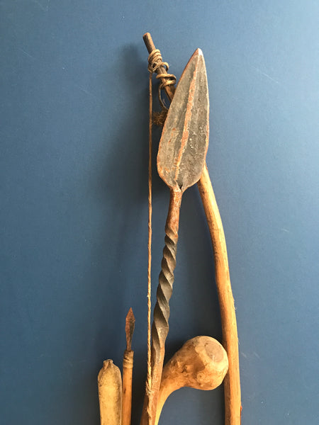 LATE 19TH CENTURY AFRICAN MAASAI HERDER'S GROUP WITH SWORD, BOW, ARROW, SPEAR, CLUB, GOURD - arustocracy