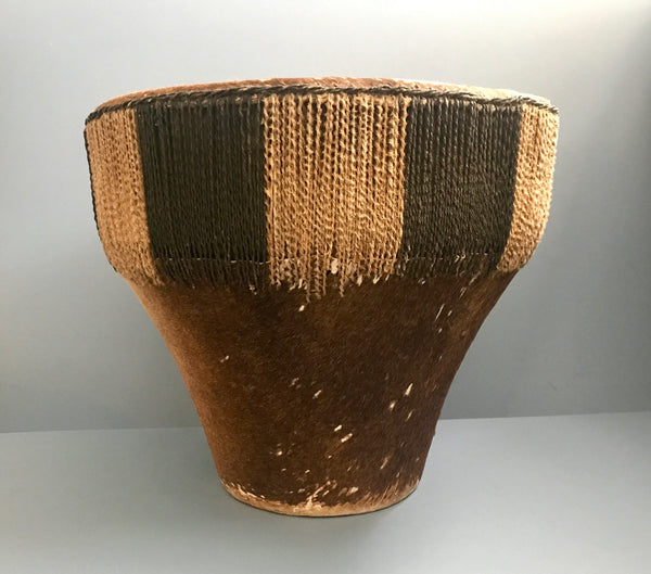 RARE LARGE UGANDAN BAGANDA HIDE NGOMA TRIBAL AFRICAN DRUM - arustocracy